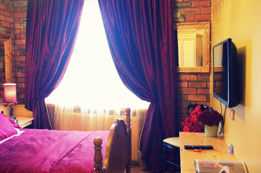 Crown House Suites ハリファックス 部屋 写真